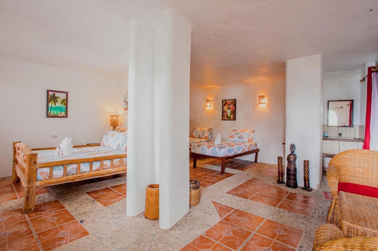 Atremaru Jungle Retreat Ξενοδοχείο Puerto Princesa Εξωτερικό φωτογραφία