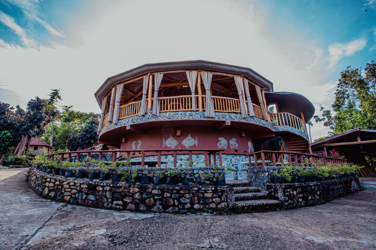 Atremaru Jungle Retreat Ξενοδοχείο Puerto Princesa Εξωτερικό φωτογραφία
