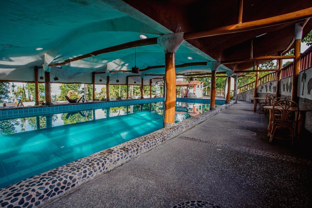 Atremaru Jungle Retreat Ξενοδοχείο Puerto Princesa Εξωτερικό φωτογραφία