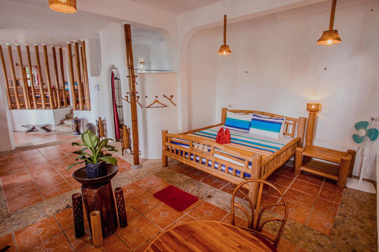 Atremaru Jungle Retreat Ξενοδοχείο Puerto Princesa Εξωτερικό φωτογραφία