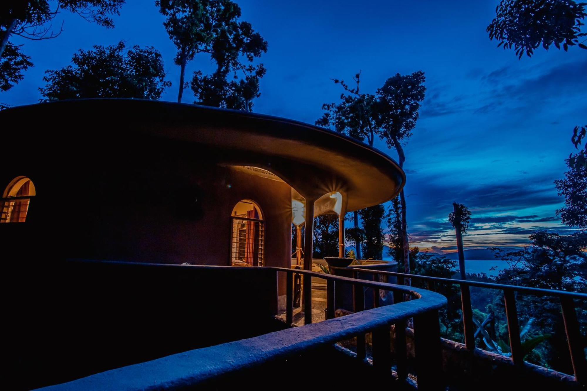 Atremaru Jungle Retreat Ξενοδοχείο Puerto Princesa Εξωτερικό φωτογραφία